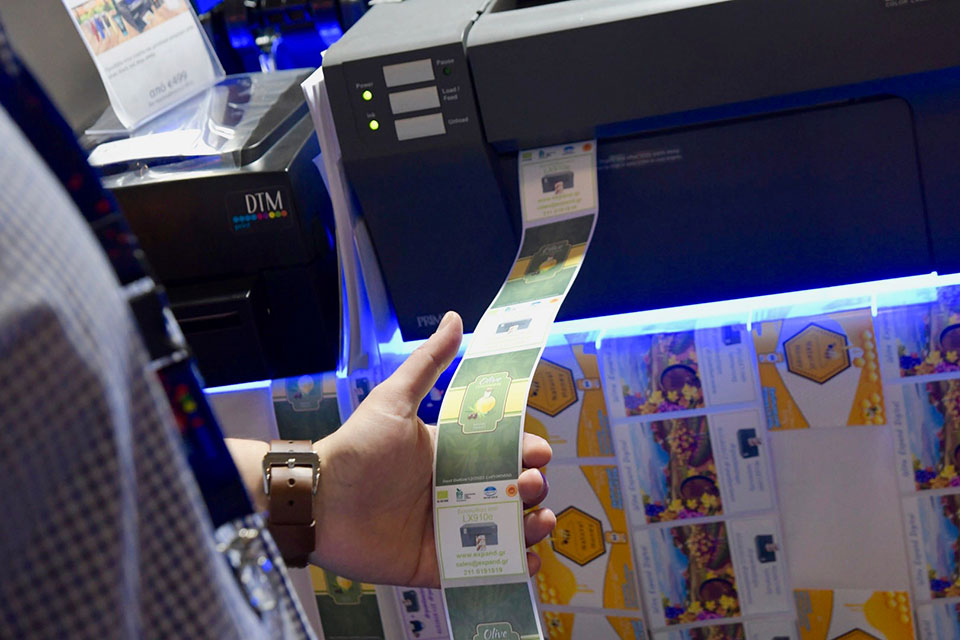 full colour printed labels