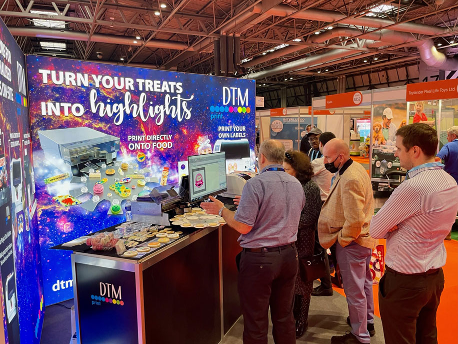 DTM show stand