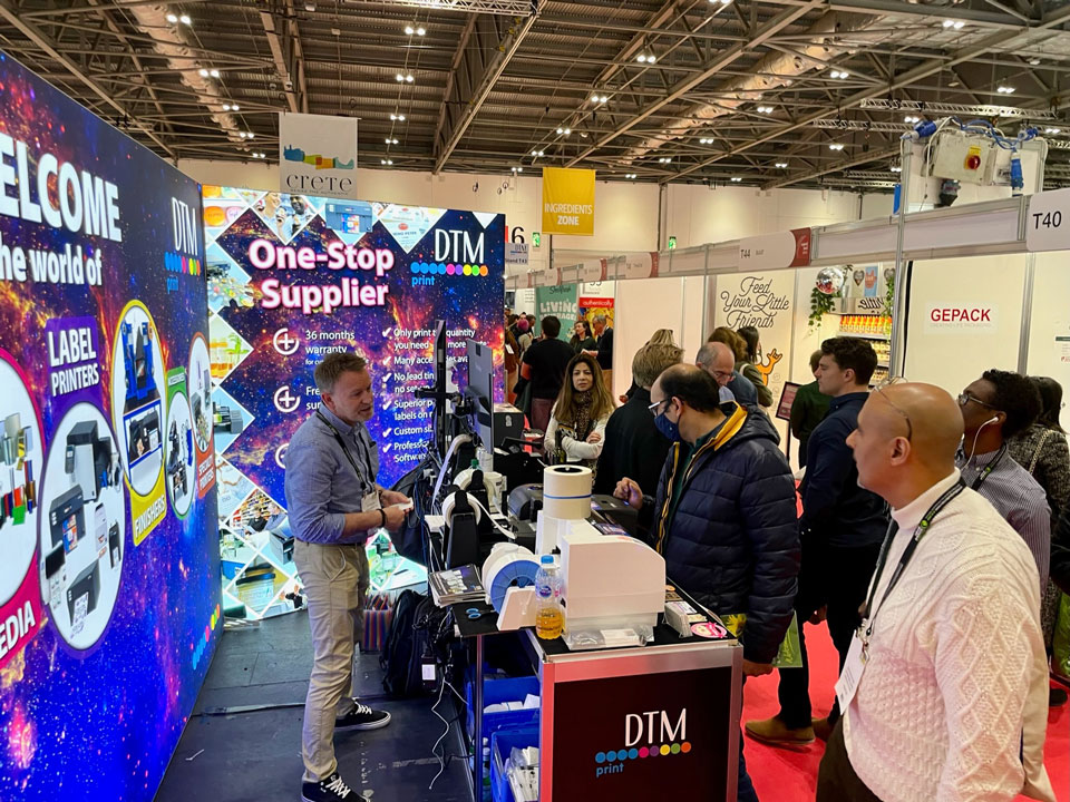 show stand