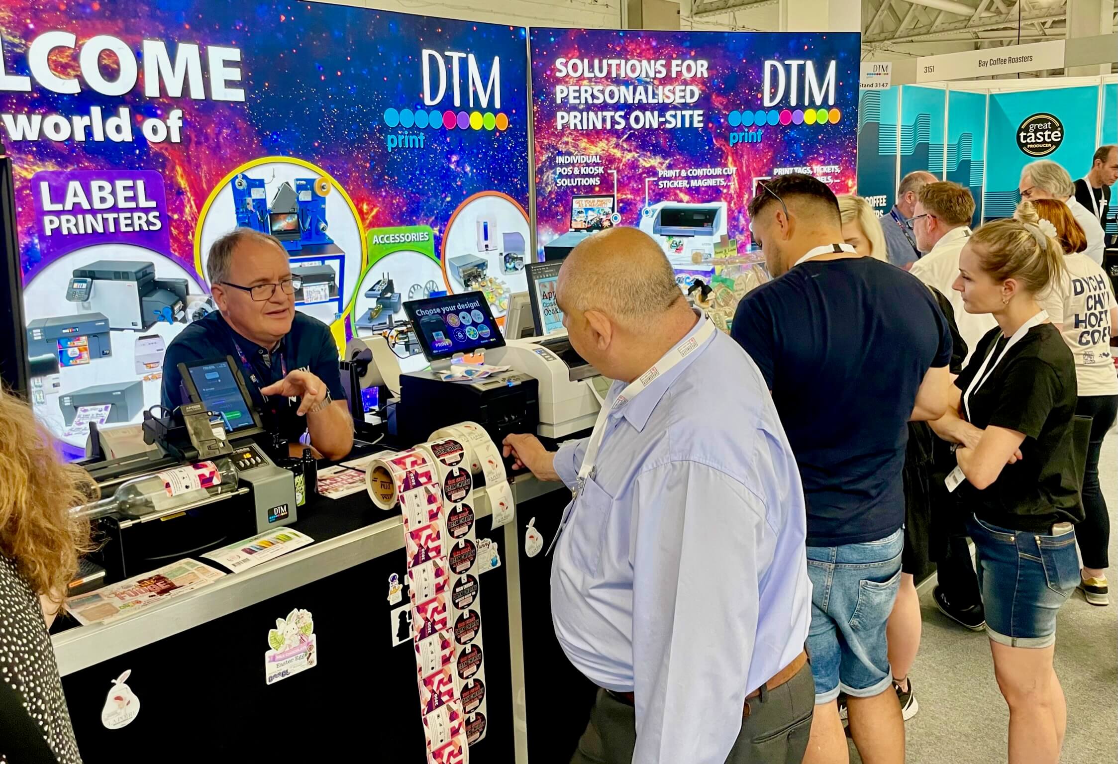 show stand