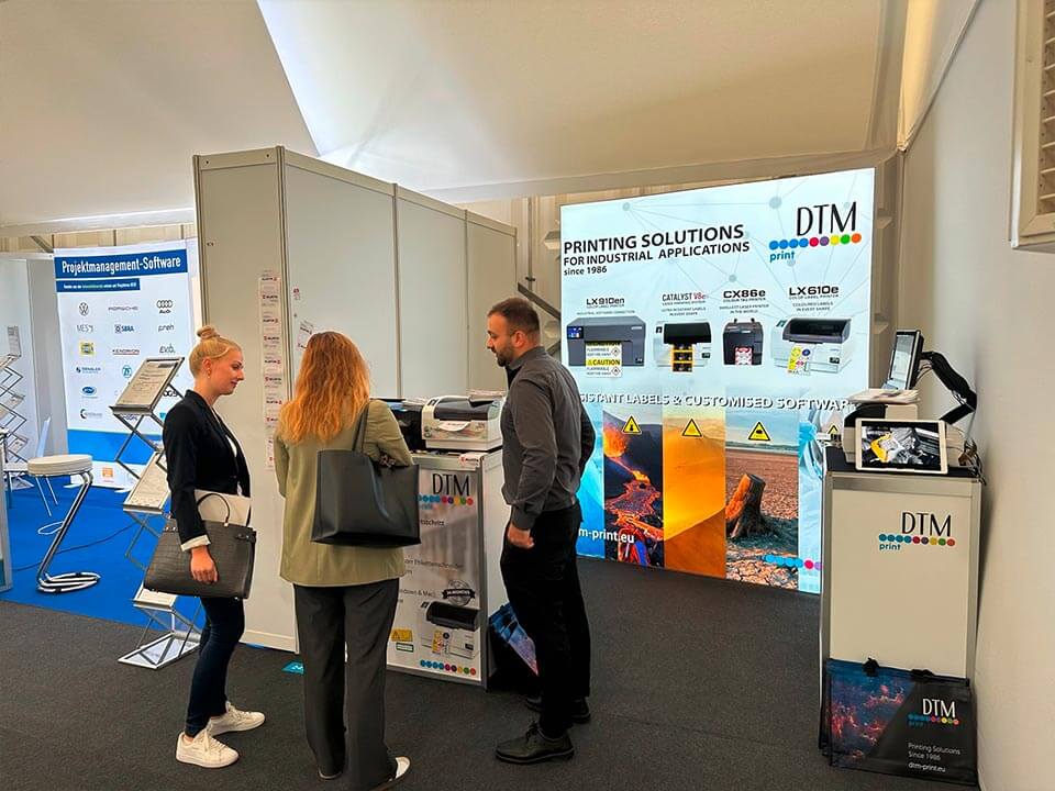 show stand