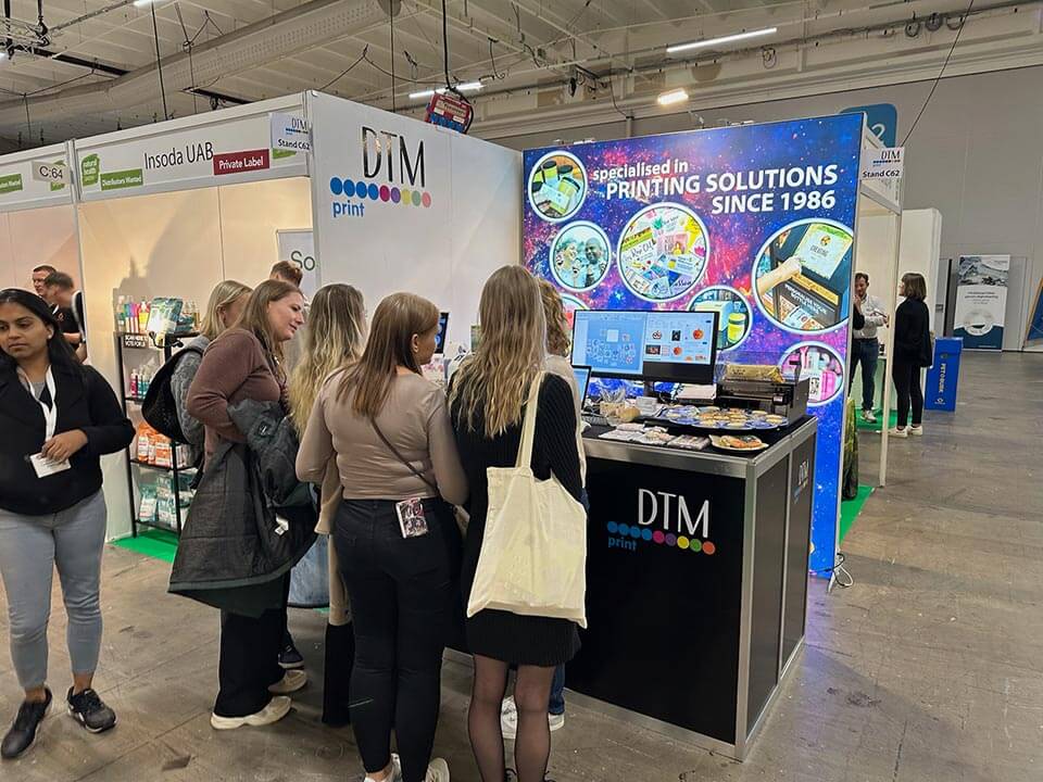 show stand