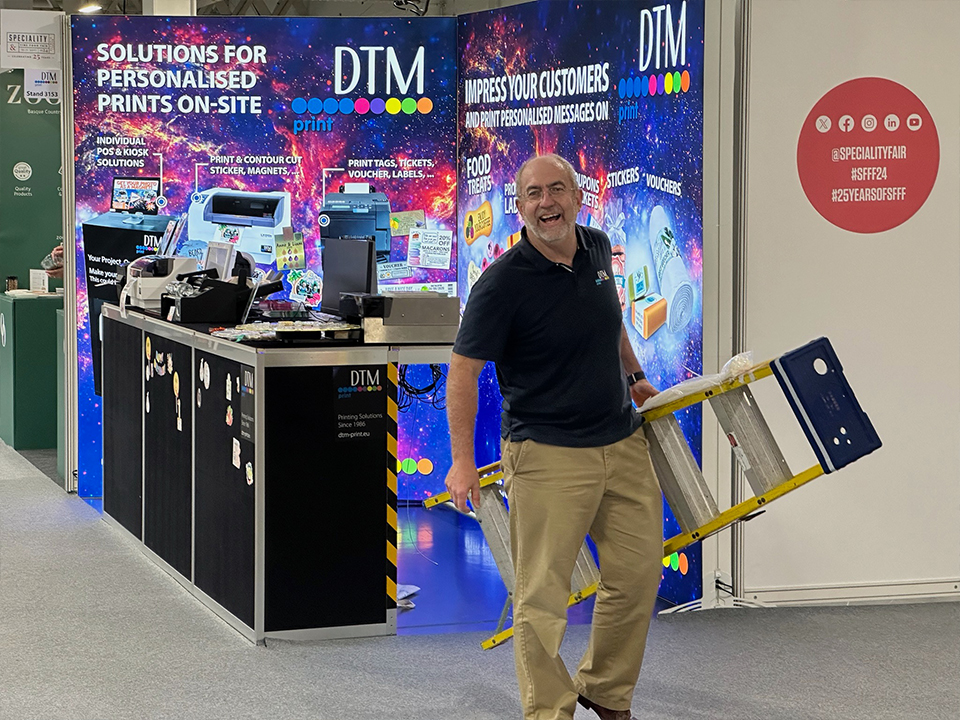 show stand