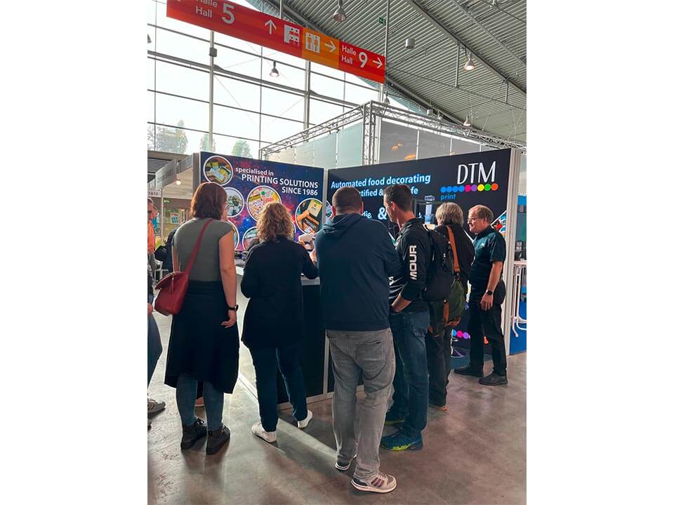 show stand
