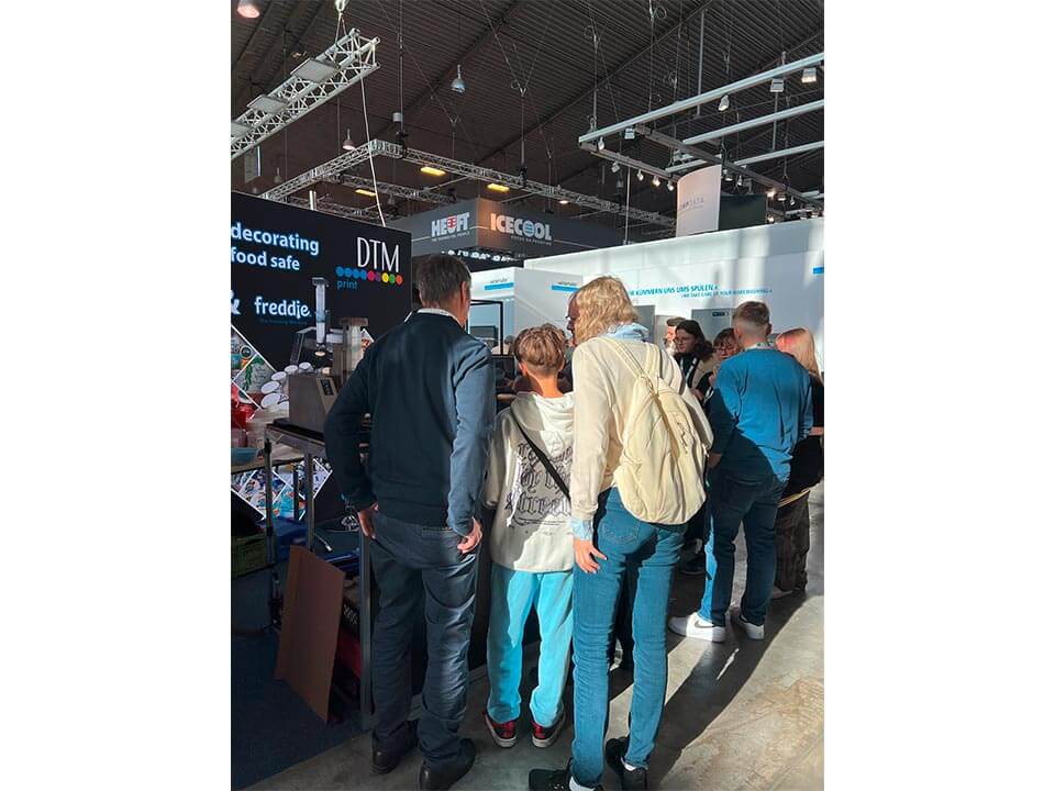 show stand